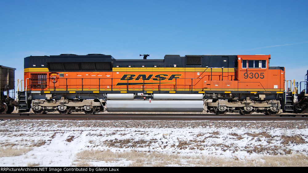 BNSF 9305